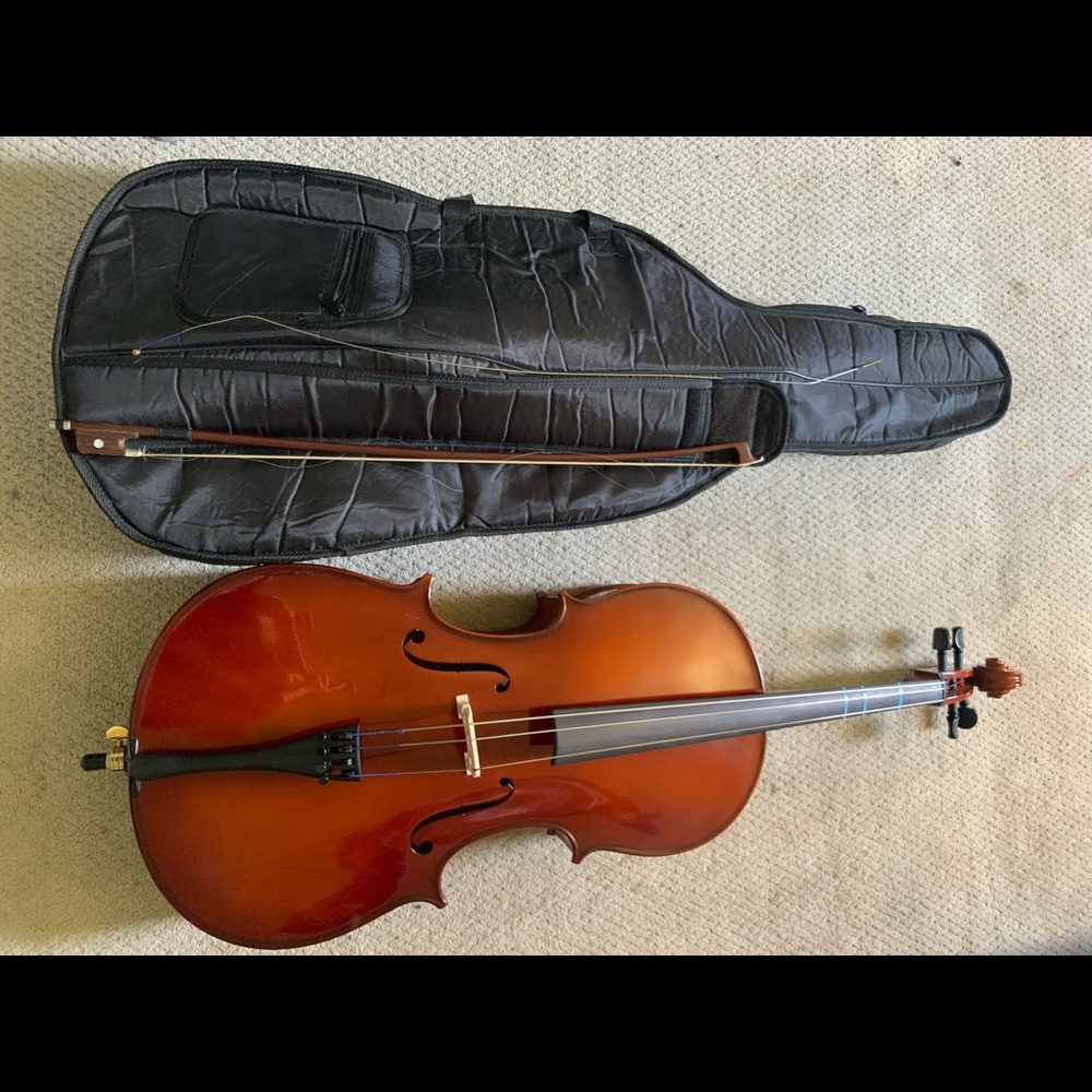 Cello - Picture 2 of 6